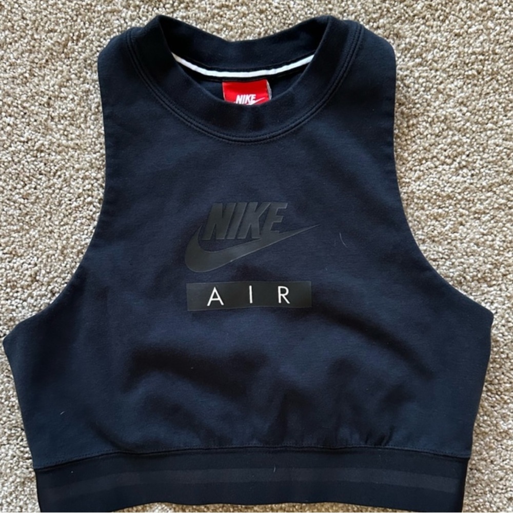 Nike crop tank